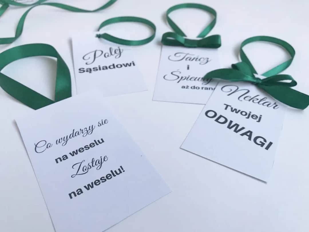 Jak wiązać zawieszki na wódkę, by uniknąć ich odwracania się