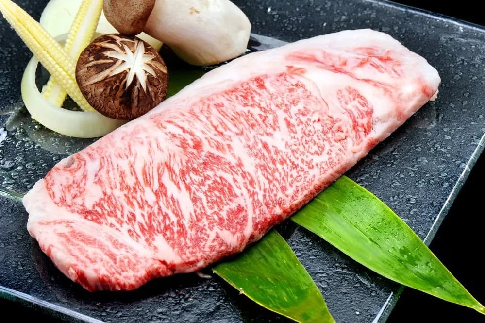 Japońska wołowina: Poznaj sekrety wyjątkowego mięsa Wagyu